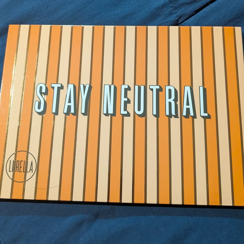 Lurella Stay Neutral Eyeshadow Palette‎